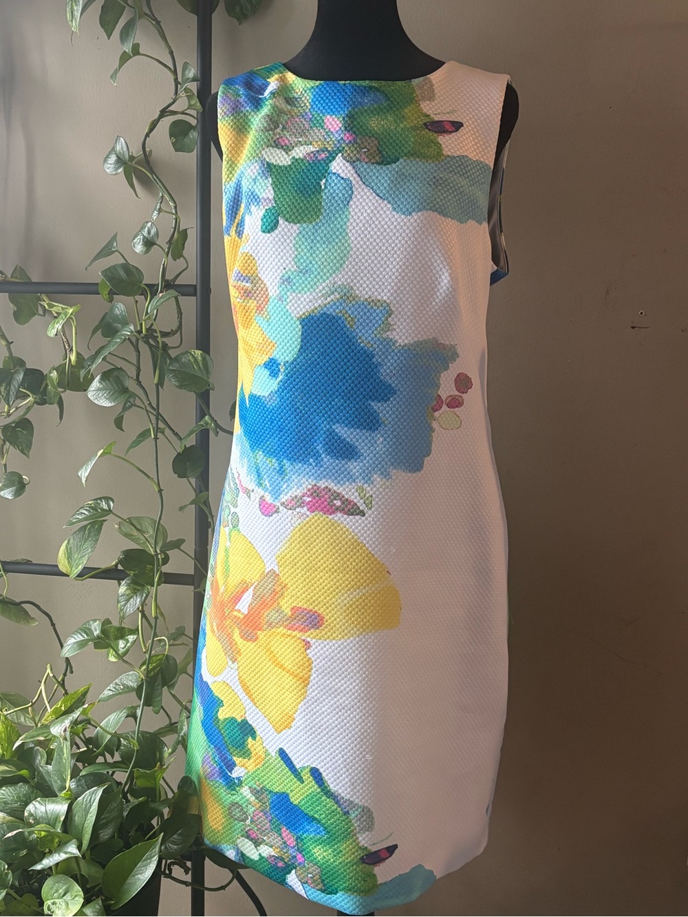Sleeveless Floral Shift Dress in White with Blue & Yellow Print
